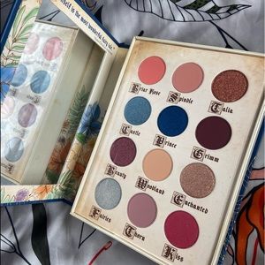 LITTLE BRIAR ROSE - STORYBOOK PALETTE